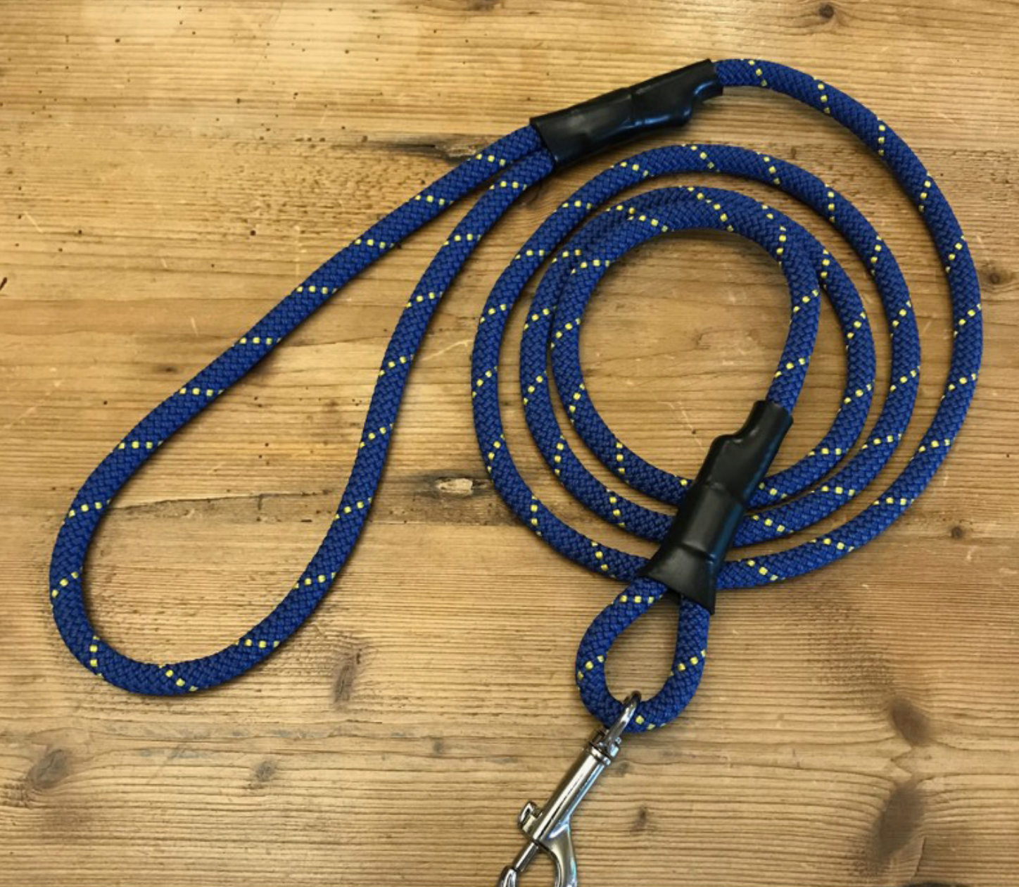 How to Make a DIY Dog Leash with Heat Shrink Tubing